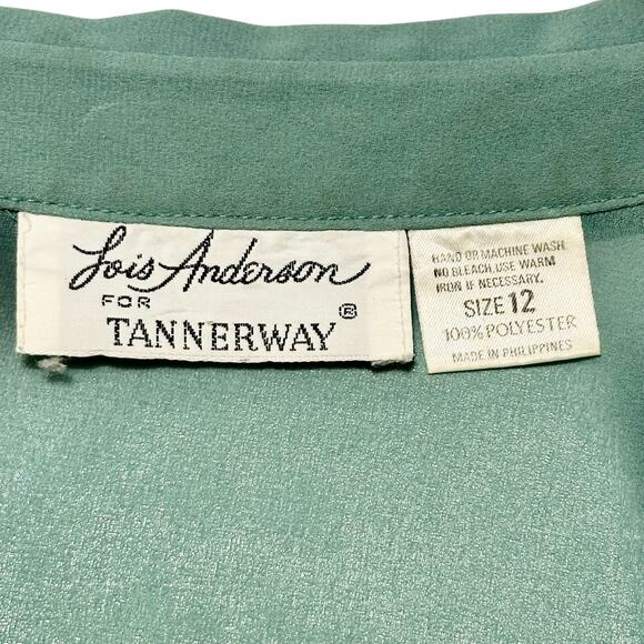 Vintage 70s Business Blouse Sheer Button Up Top Size 12 Retro Sage Green Pockets - Picture 3 of 5